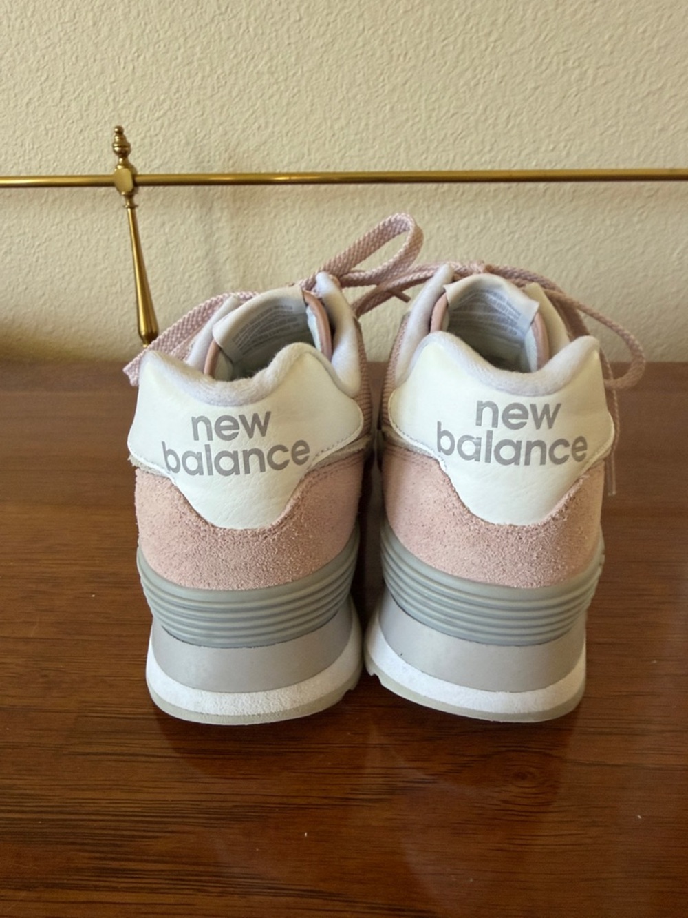 New Balance Women's Pink Classic 574 Size 7.5 - Picture 4 of 11